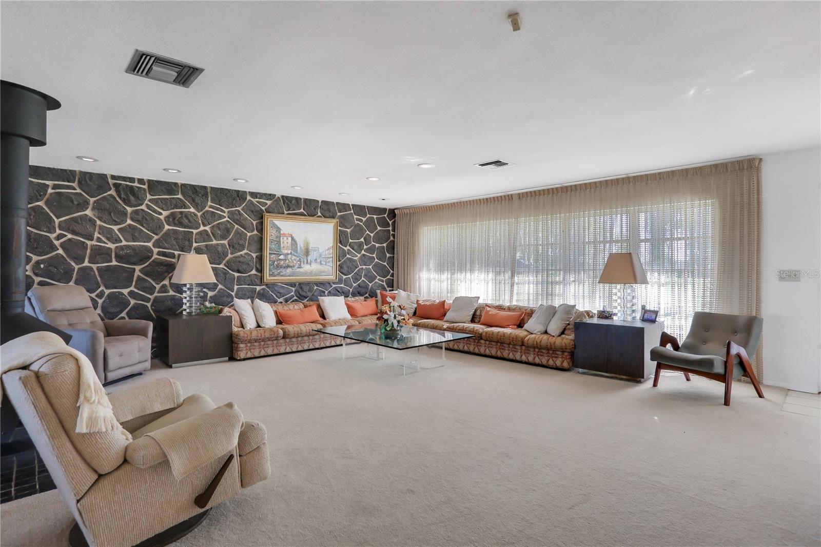 CYPRESS SHORES FIRST ADD - Residential