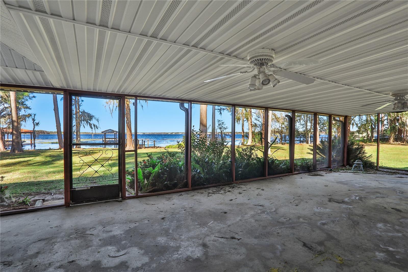 CYPRESS SHORES FIRST ADD - Residential