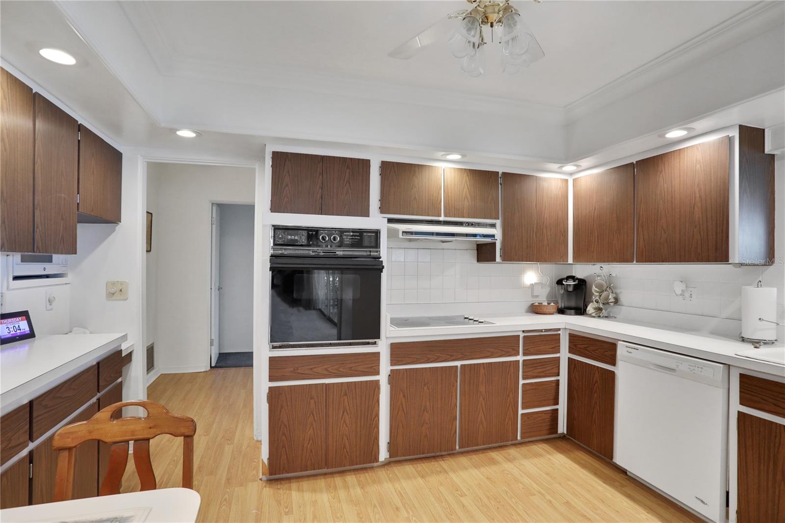 CYPRESS SHORES FIRST ADD - Residential