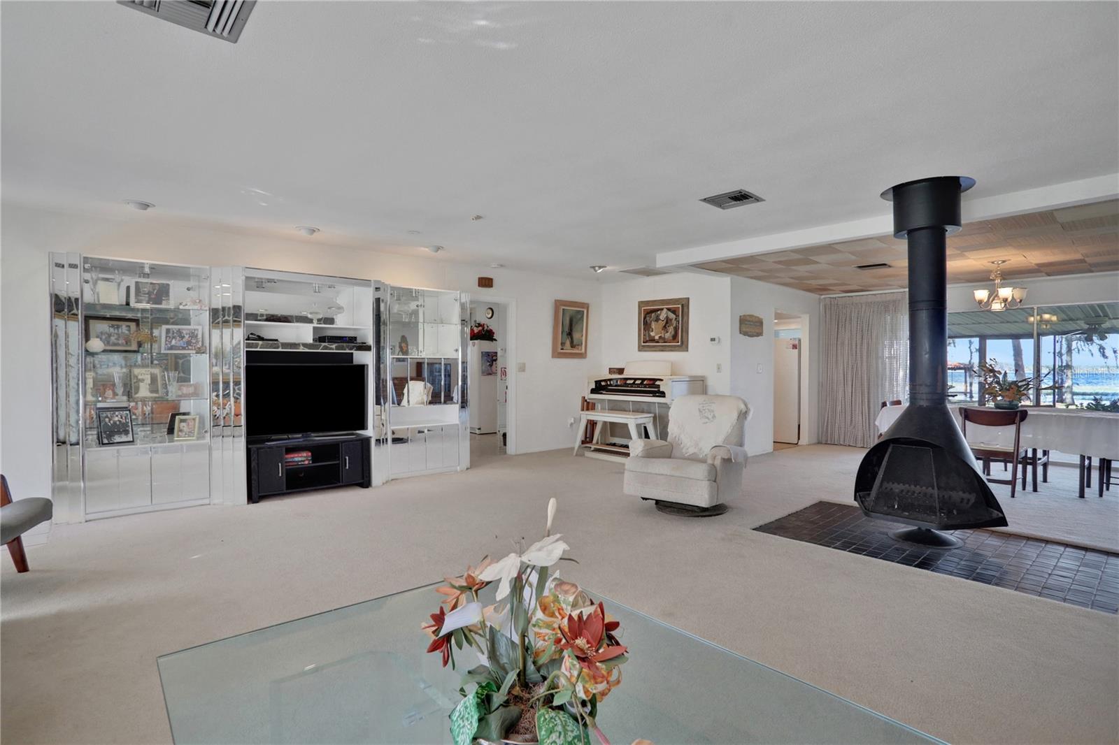 CYPRESS SHORES FIRST ADD - Residential