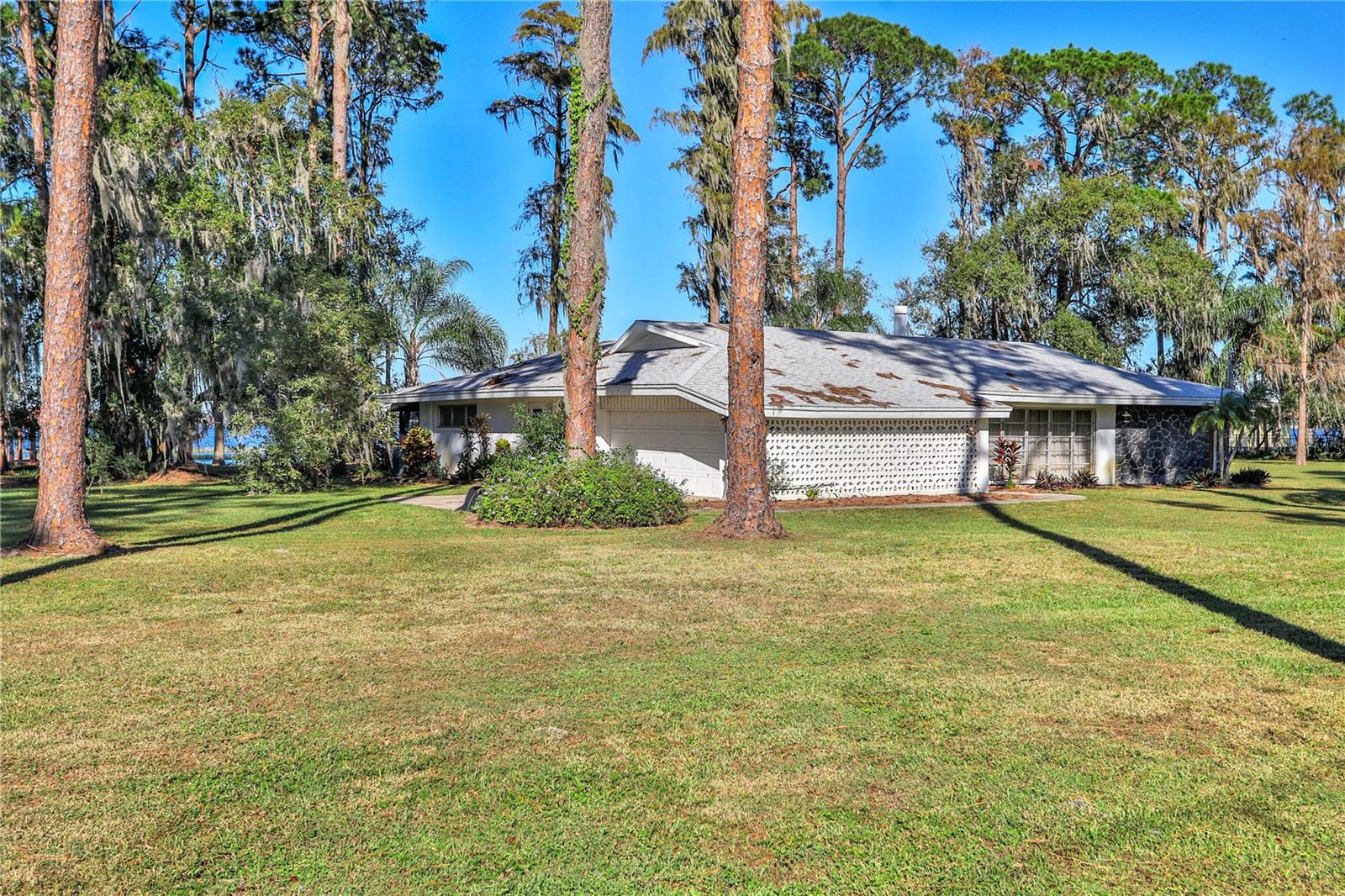 CYPRESS SHORES FIRST ADD - Residential