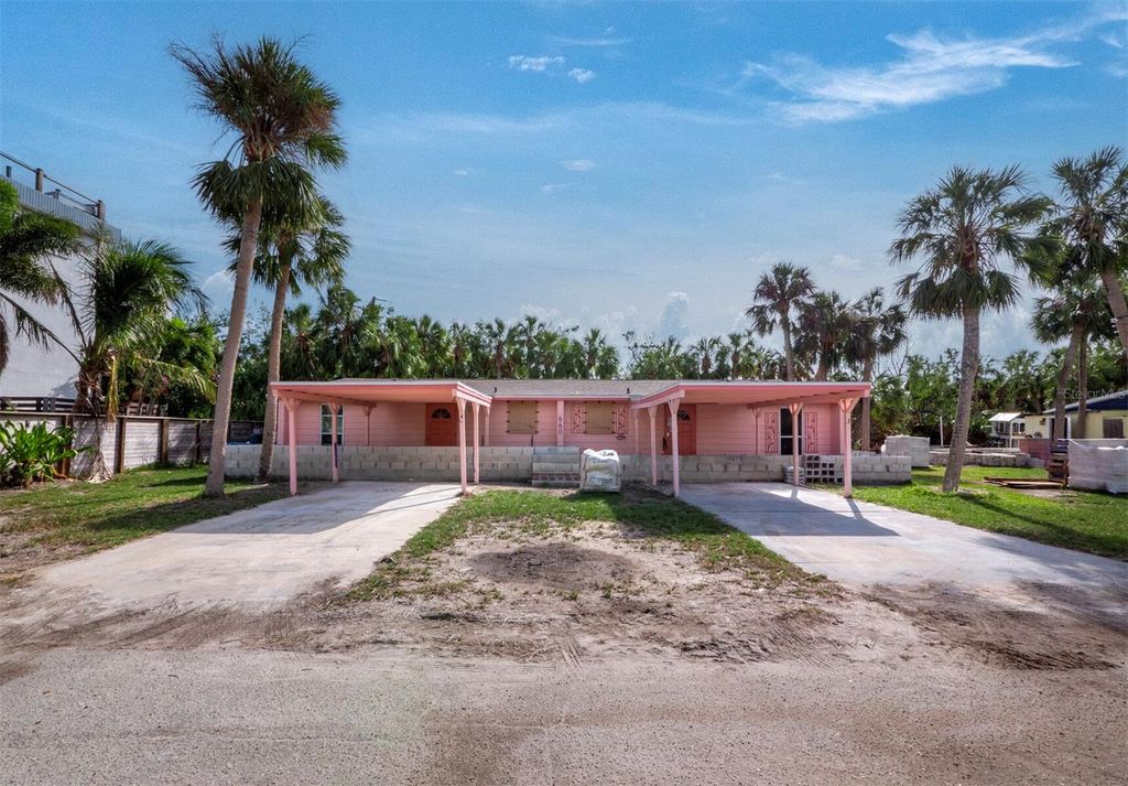 Photo of 660 Gulf Bay Road, Longboat Key, FL 34228 (MLS # A4633787)