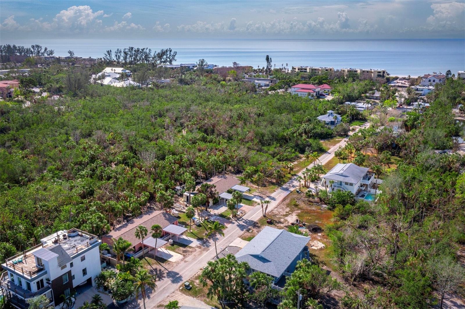 BAILEY-DOBSON - Land