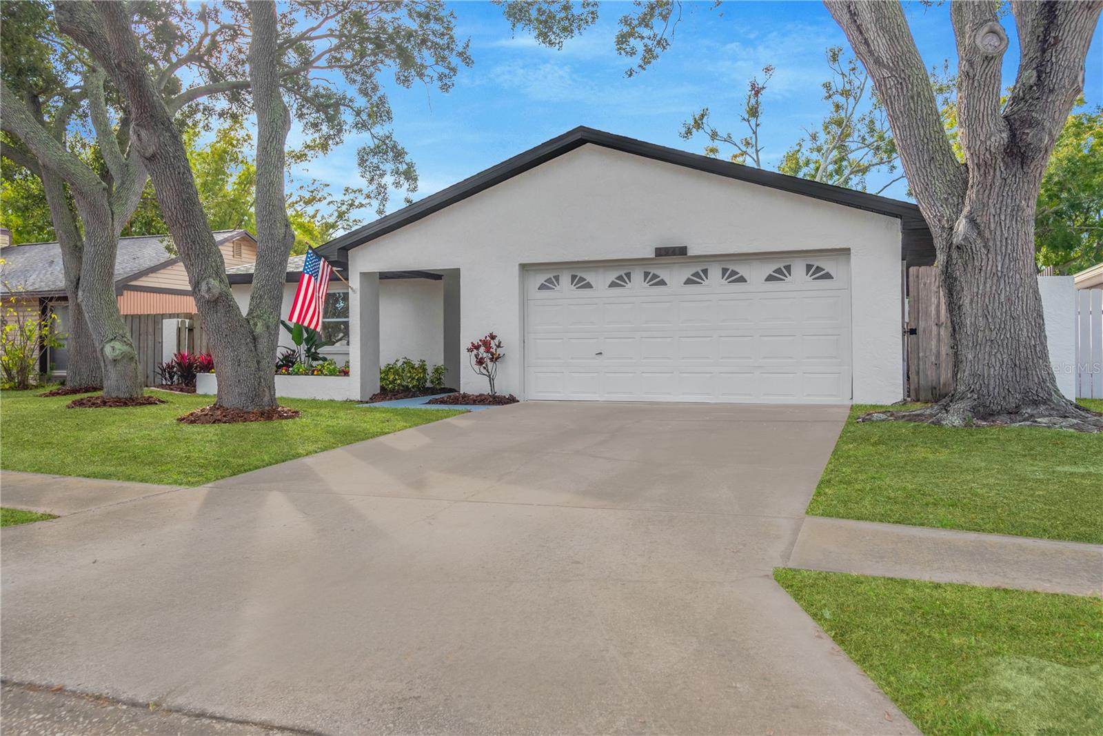 NORTH WHITNEY PINES - Residential