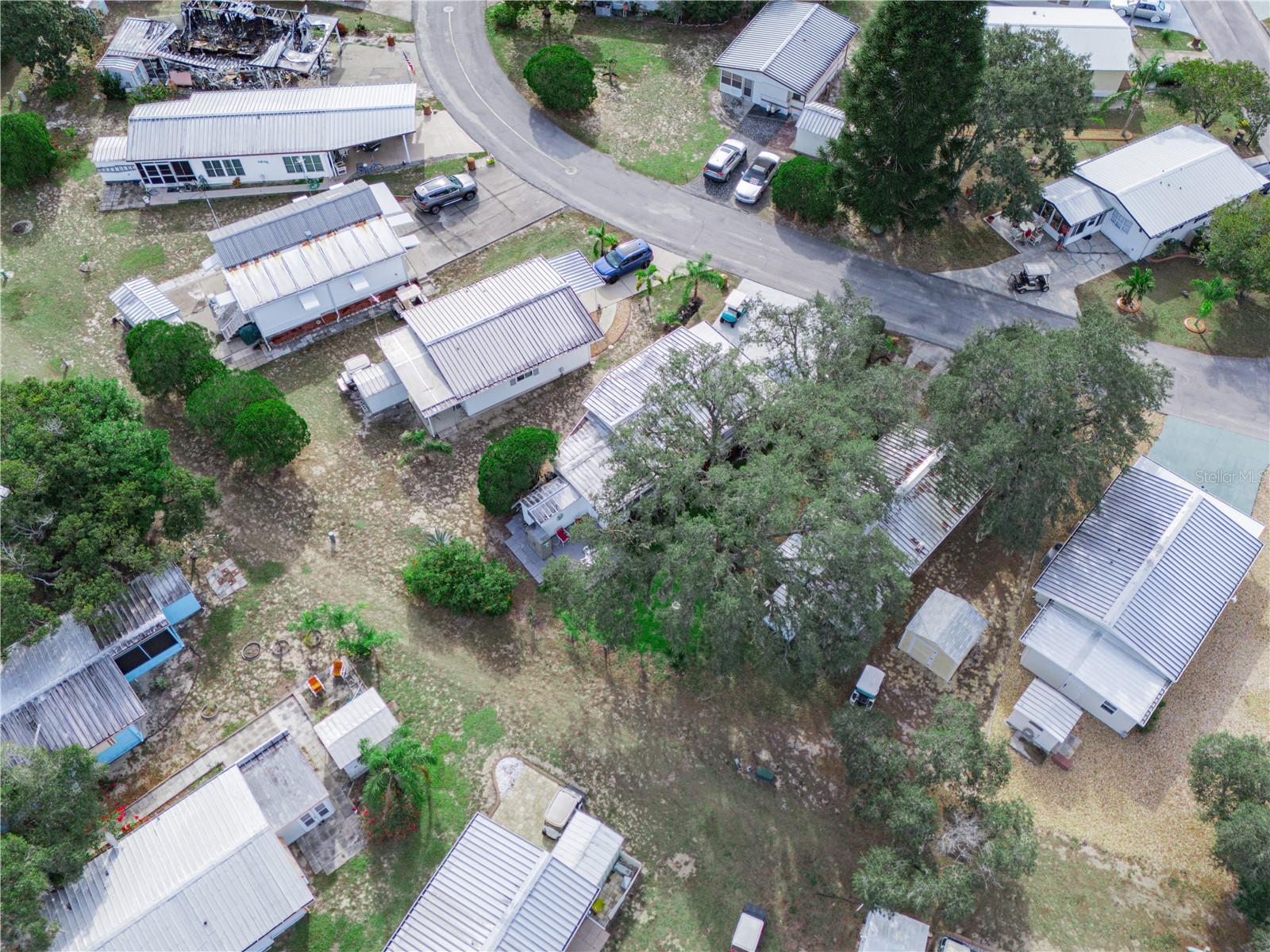 SADDLEBAG LAKE - Residential