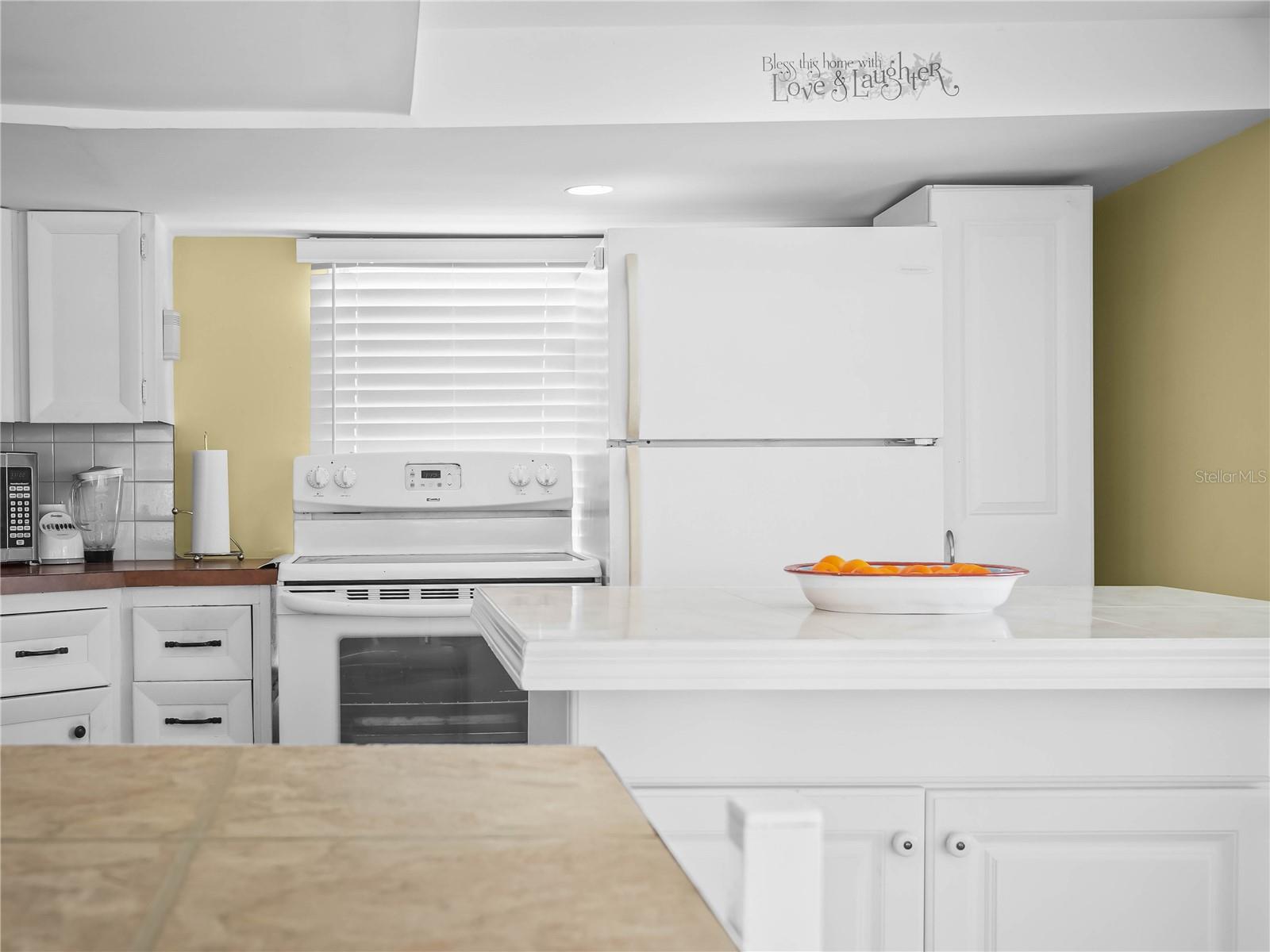 SADDLEBAG LAKE - Residential