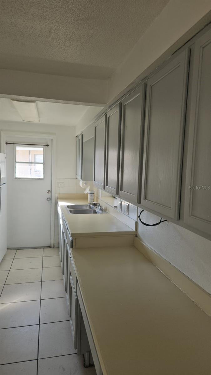 HAZELHURST - Residential Lease