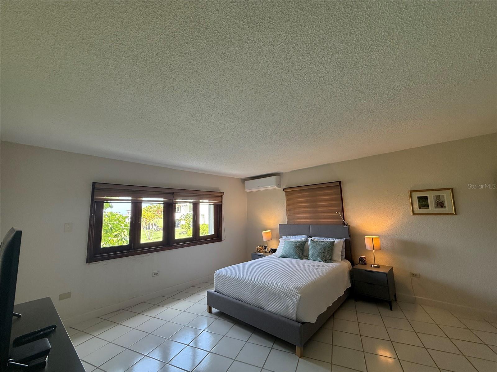 VILLAS DEL AMANECER - Residential