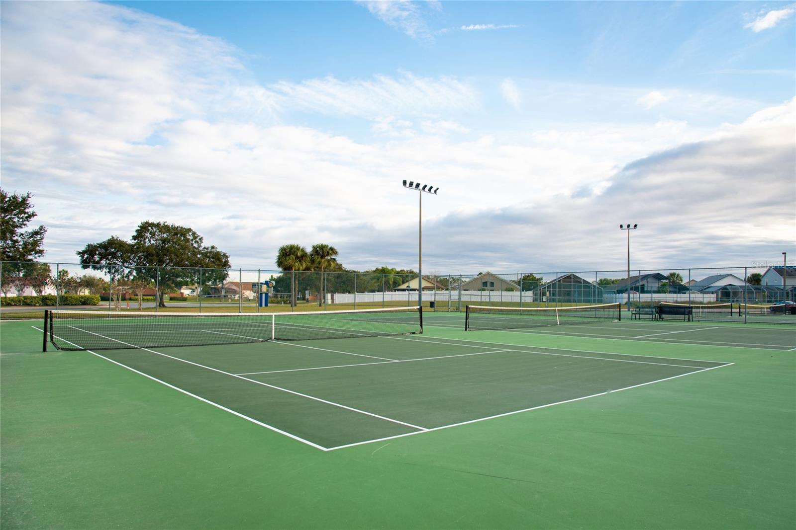 EMERALD POINTE - Residential