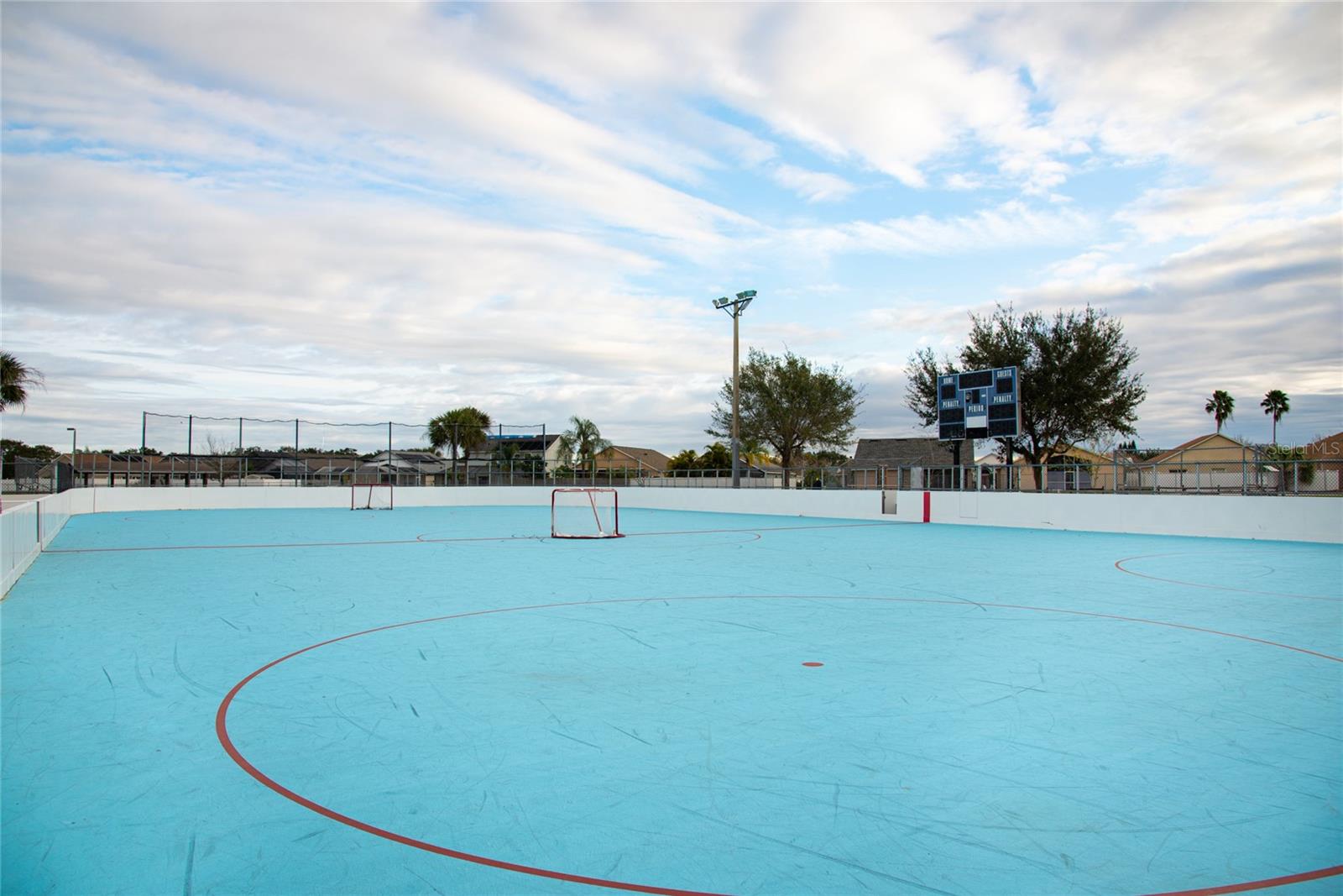 EMERALD POINTE - Residential