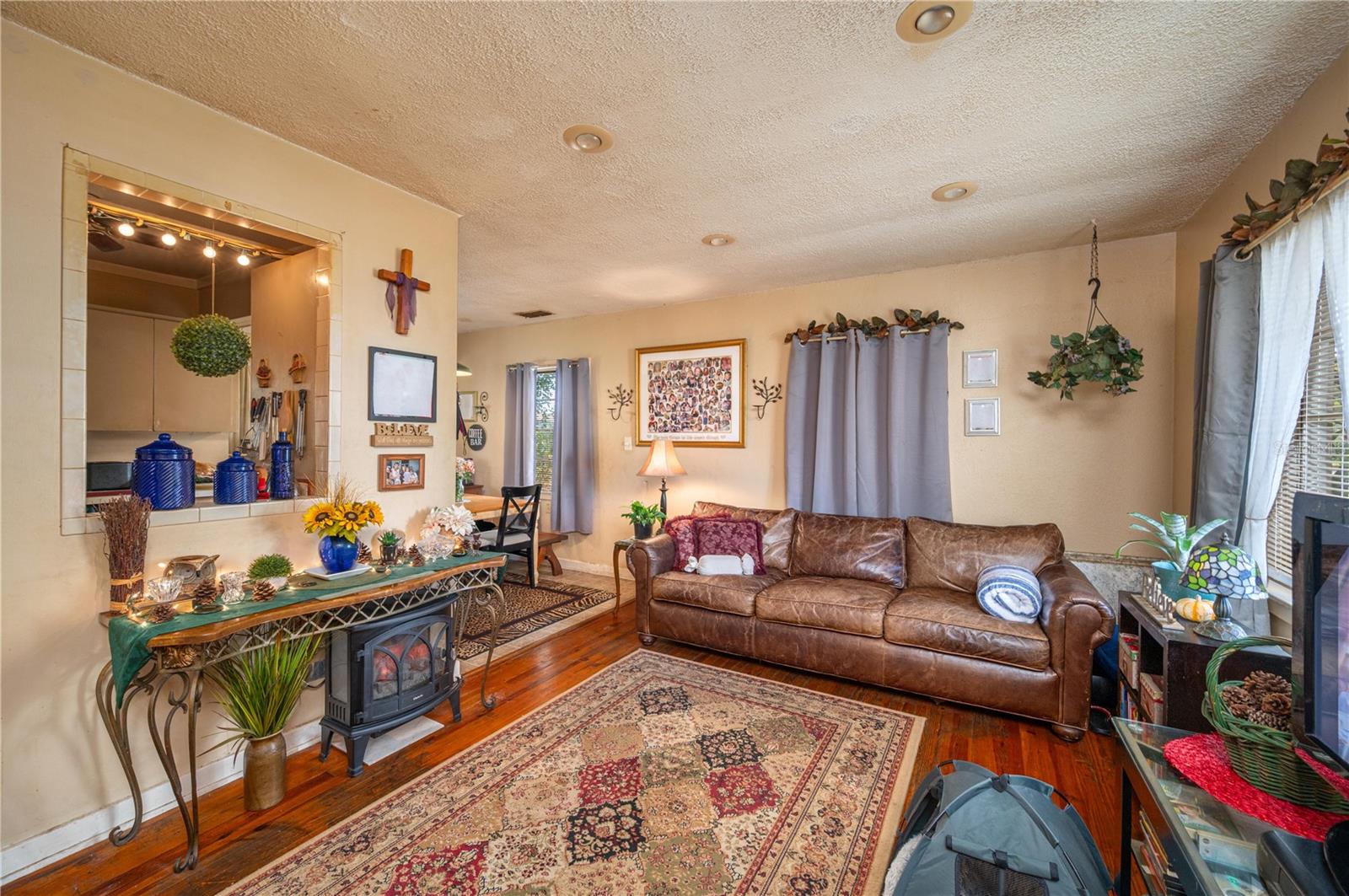 RIVERSIDE NORTH - Residential