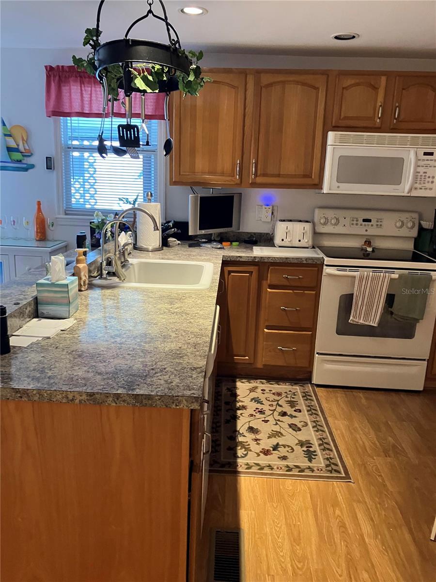 TANGLEWOOD MOBILE VILLAGE - Residential