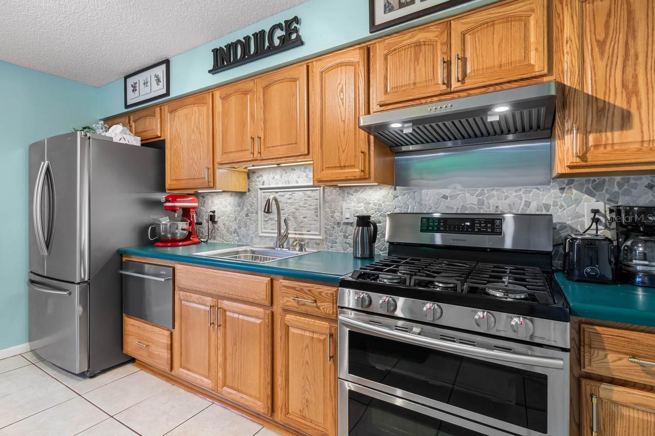 SUN CITY CENTER UNIT 32 - Residential