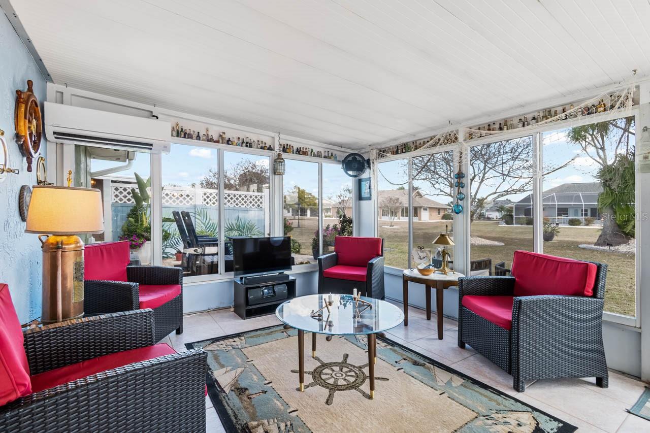 SUN CITY CENTER UNIT 32 - Residential