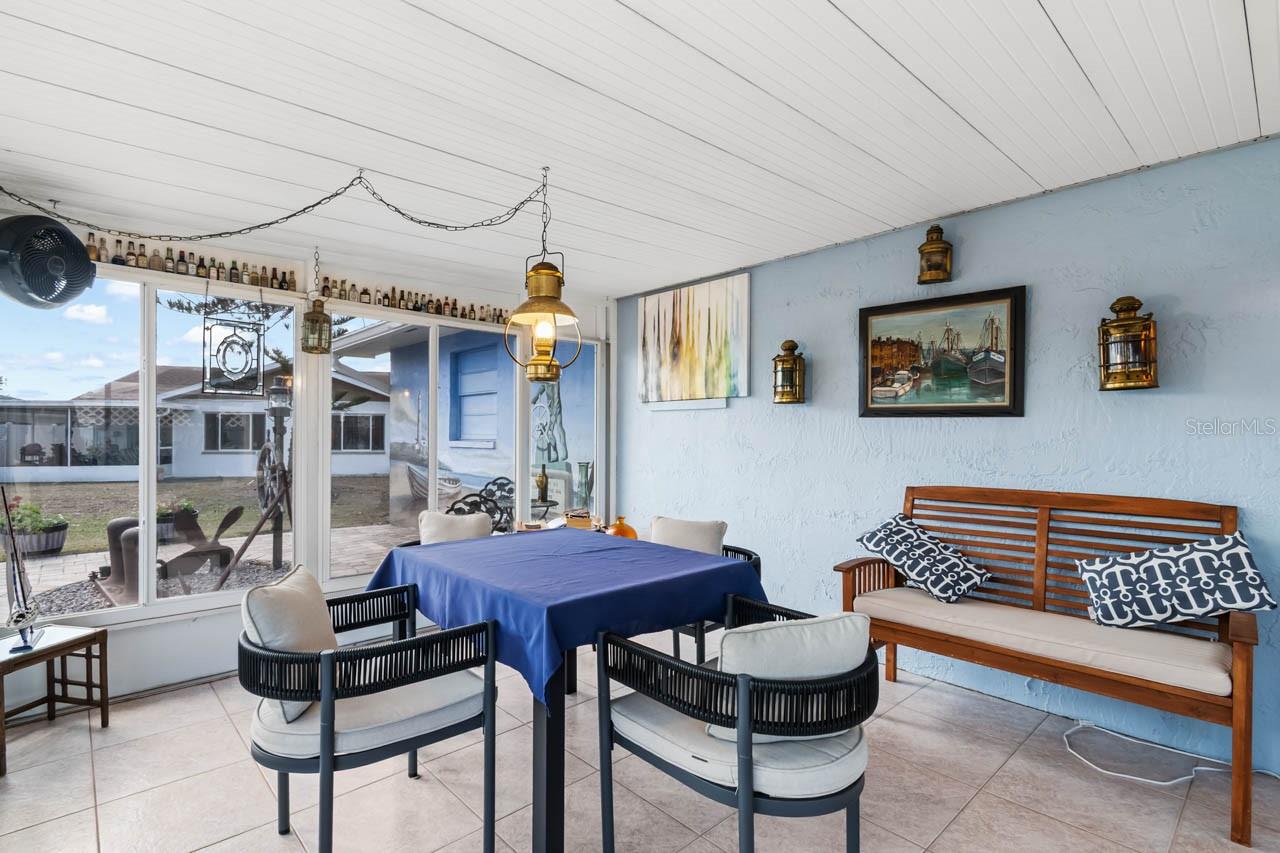 SUN CITY CENTER UNIT 32 - Residential