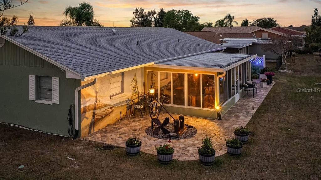 Photo of 1728 Coco Palm Circle, Sun City Center, FL 33573 (MLS # TB8482594)