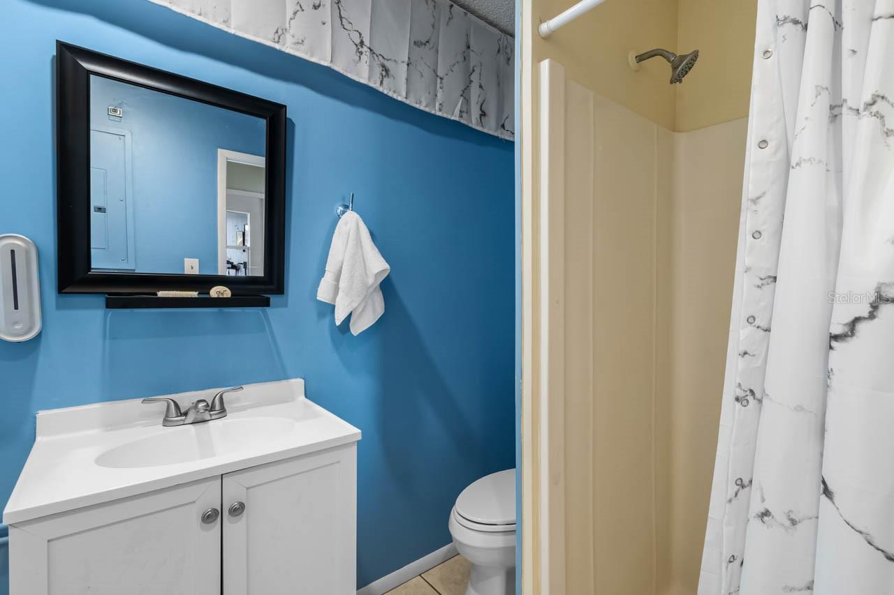 SUN CITY CENTER UNIT 32 - Residential