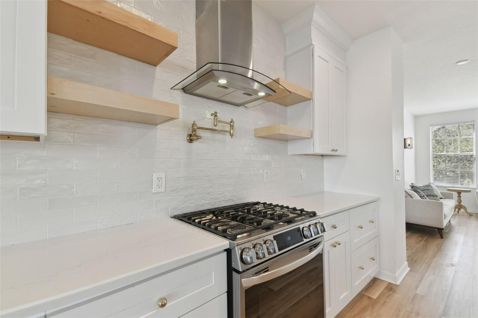 HARBOURSIDE AT HARBOUR ISLAND - Residential Lease