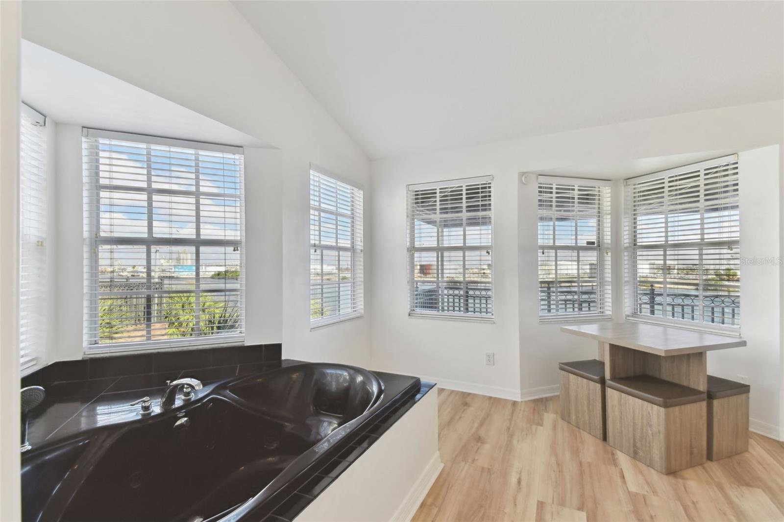 HARBOURSIDE AT HARBOUR ISLAND - Residential Lease