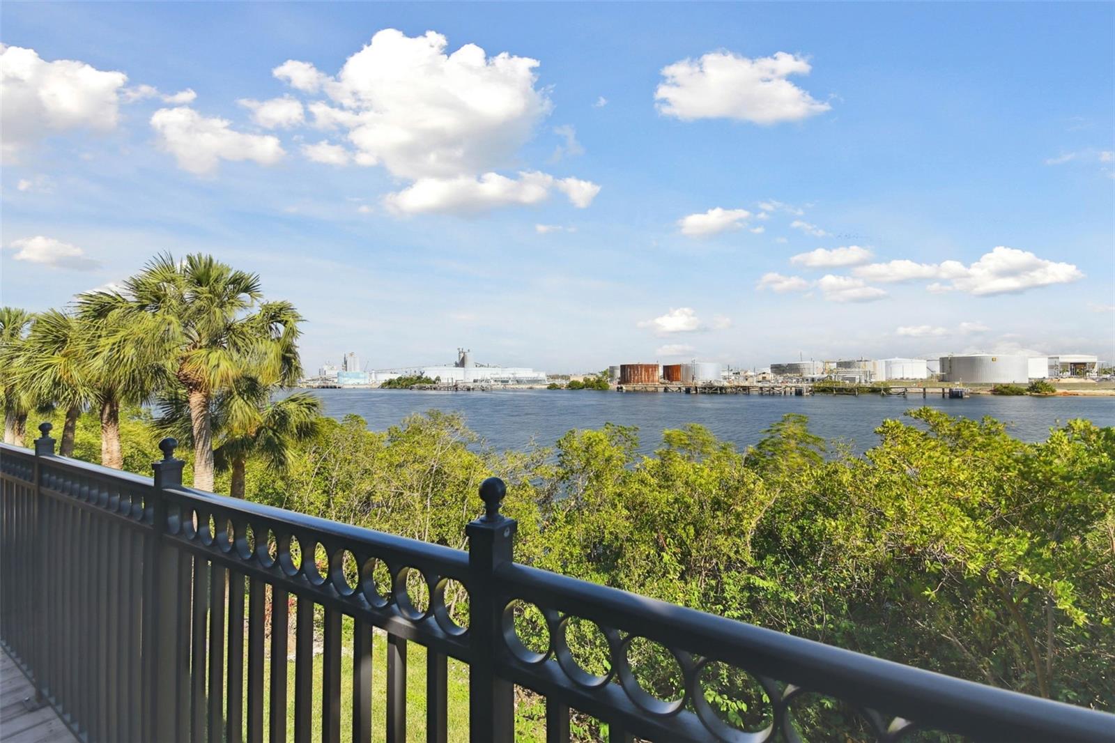 HARBOURSIDE AT HARBOUR ISLAND - Residential Lease