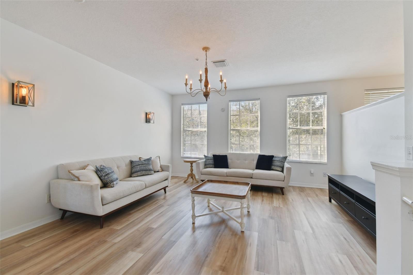 HARBOURSIDE AT HARBOUR ISLAND - Residential Lease