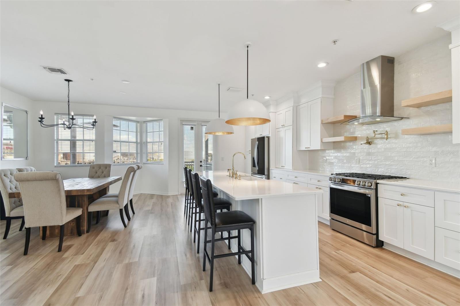 HARBOURSIDE AT HARBOUR ISLAND - Residential Lease