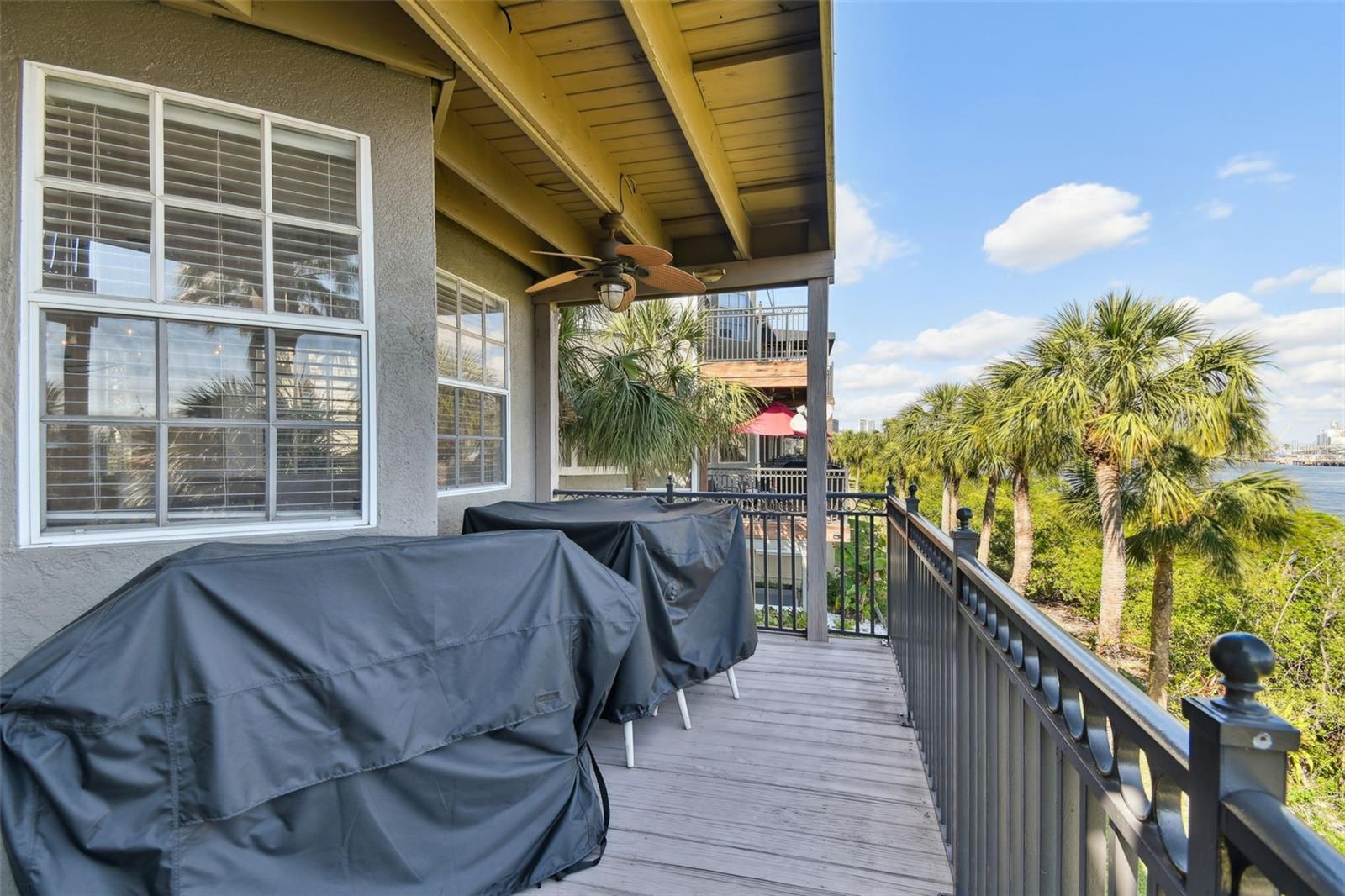 HARBOURSIDE AT HARBOUR ISLAND - Residential Lease