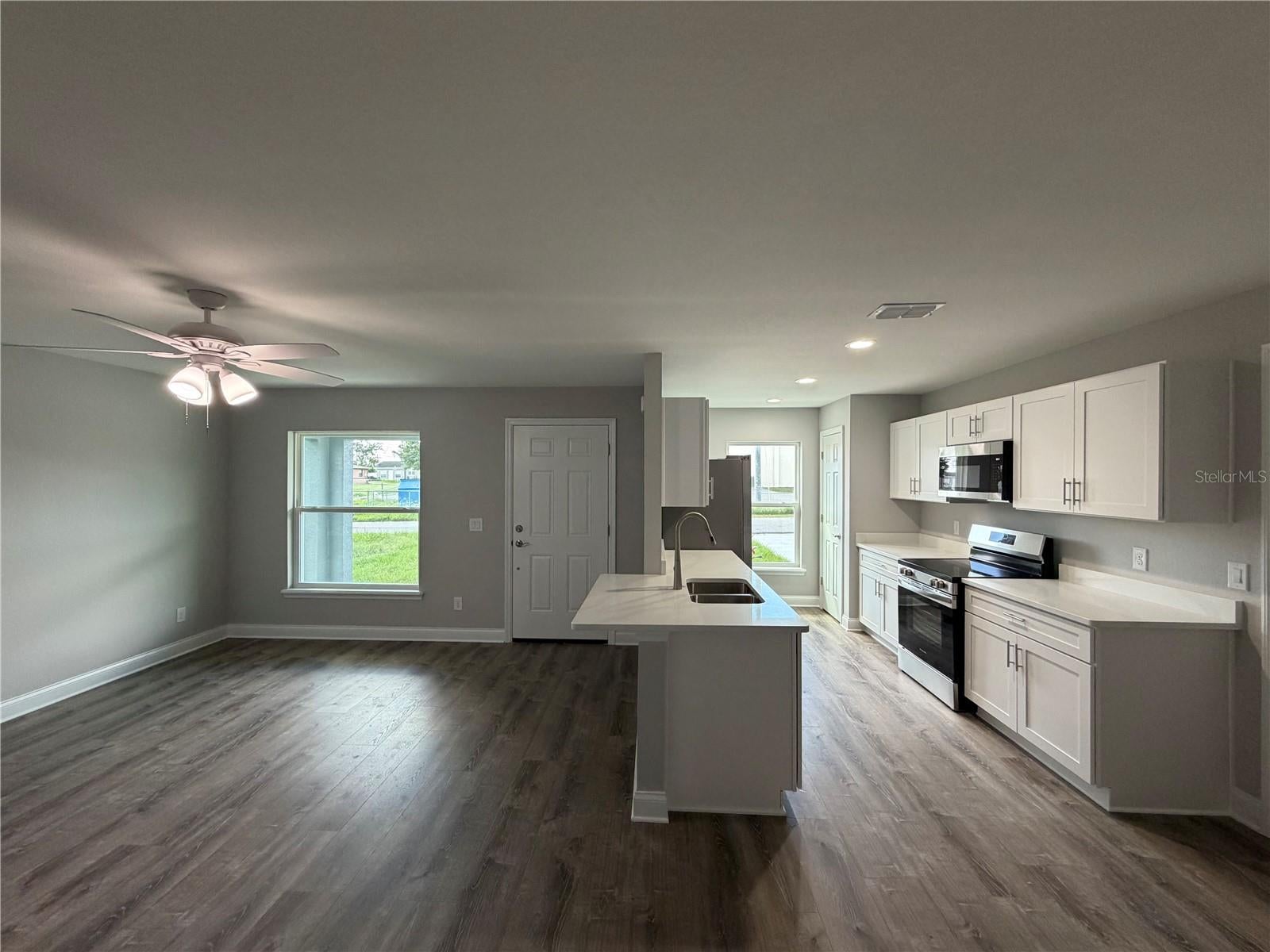 306 SW 1ST AVE
