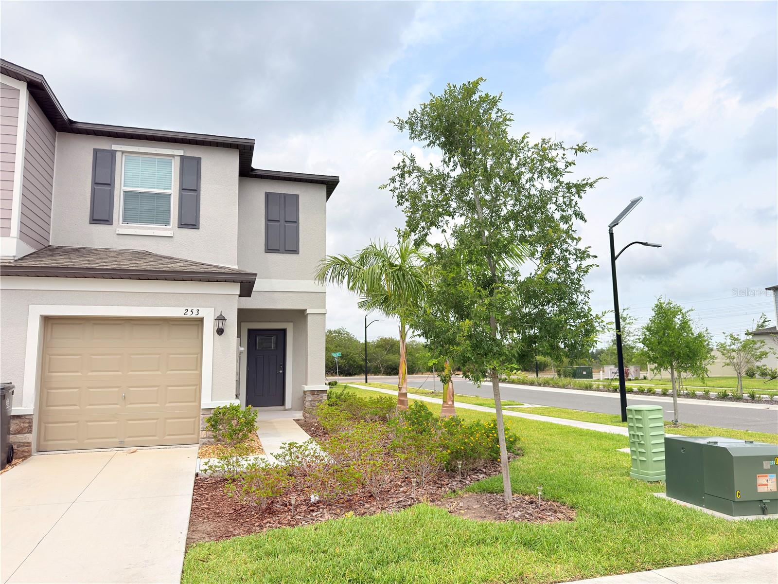 SOUTH SHORE POINTE - Residential