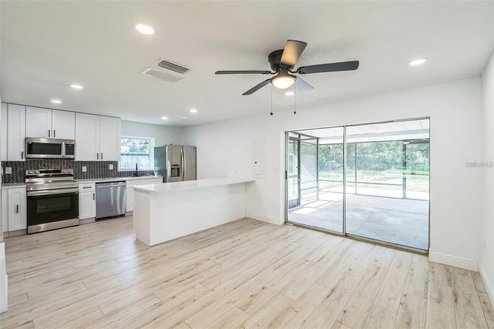 CRESCENT COVE - Residential