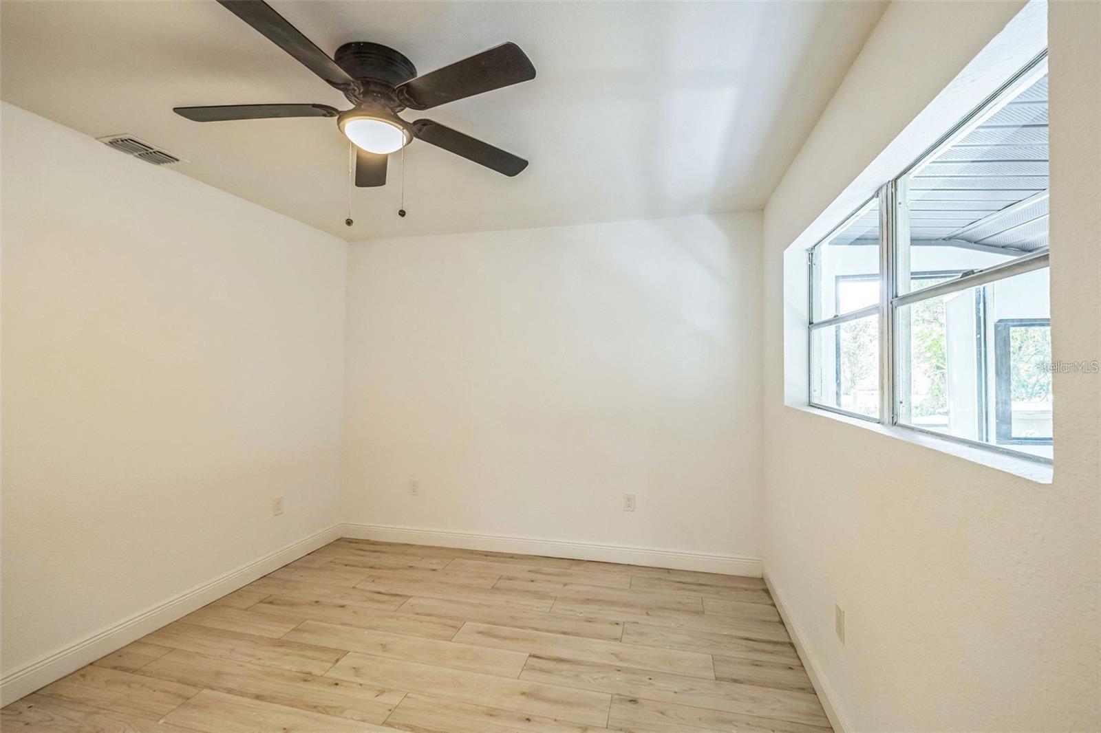 CRESCENT COVE - Residential