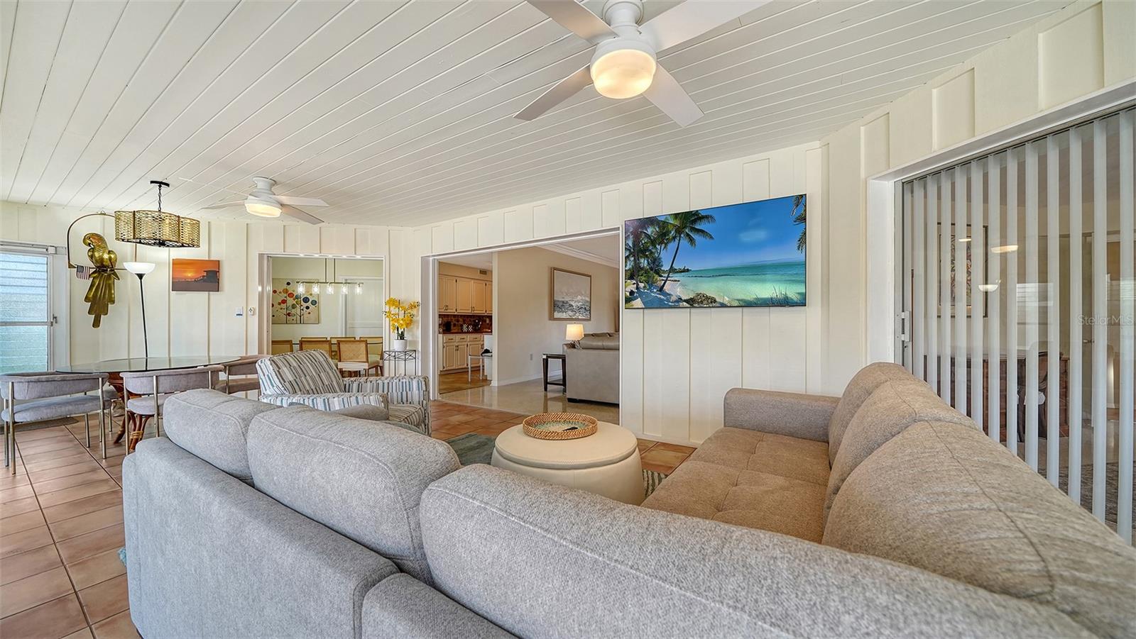 CORAL COVE - Residential Lease
