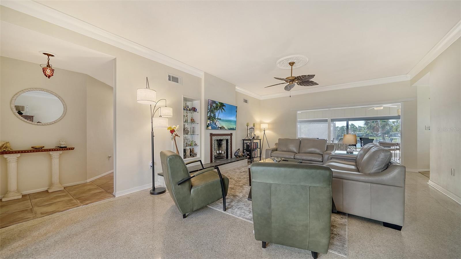 CORAL COVE - Residential Lease