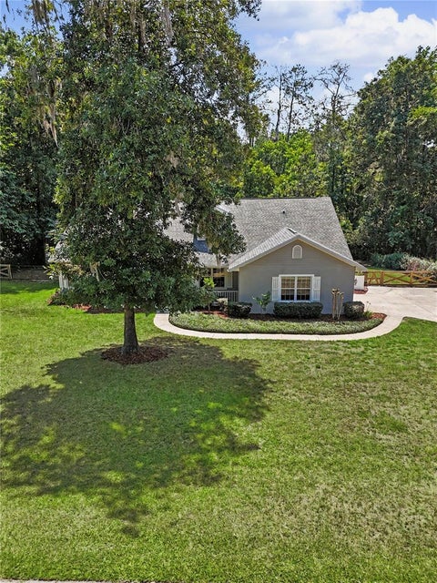 Tiny photo for 5045 SW 2nd Avenue, Ocala, FL 34471 (MLS # OM728793)