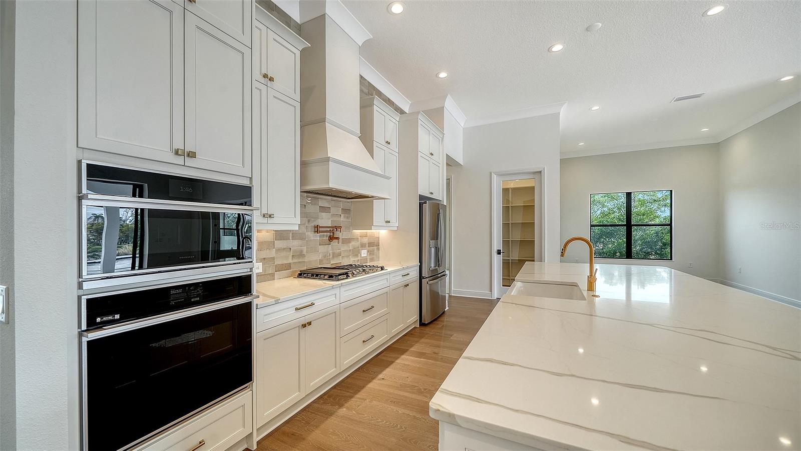 TIDELINE - Residential