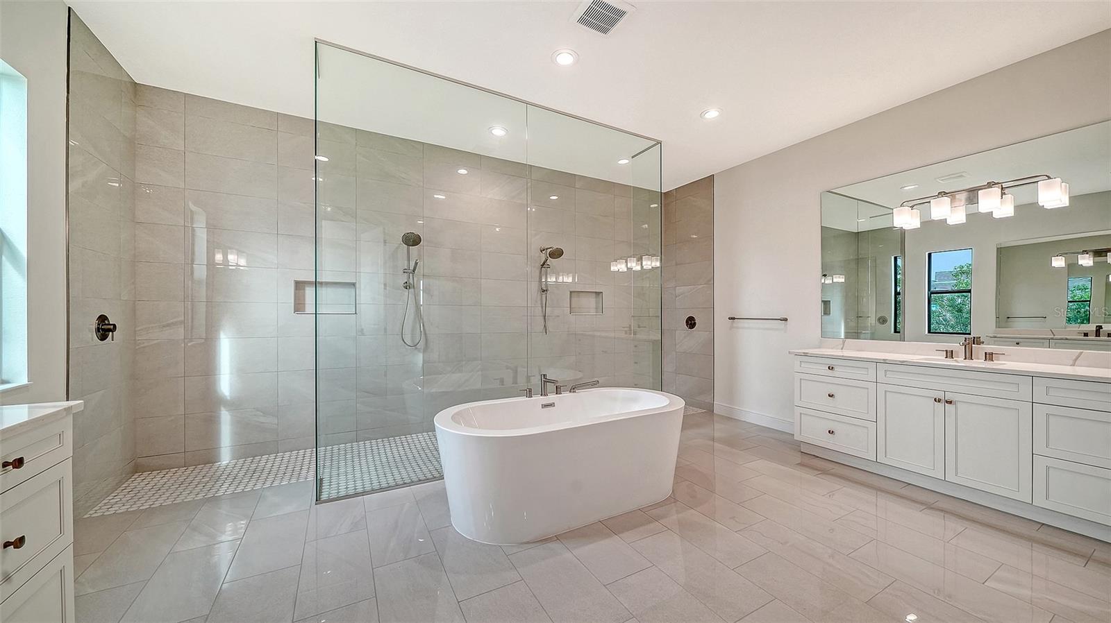 TIDELINE - Residential