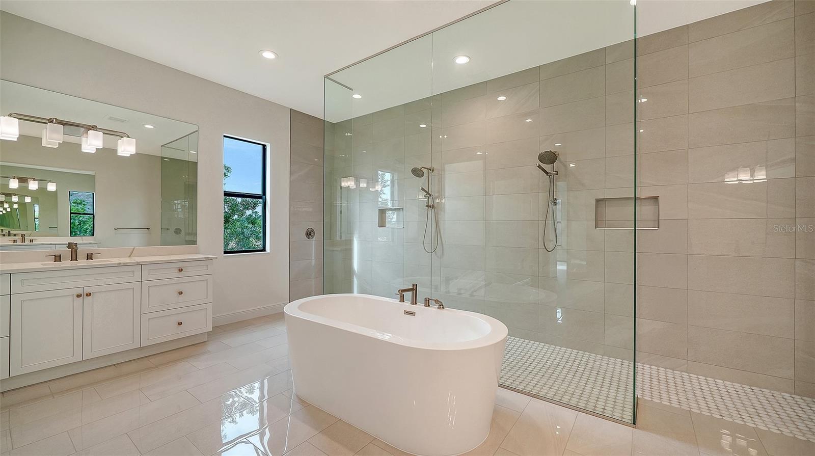 TIDELINE - Residential