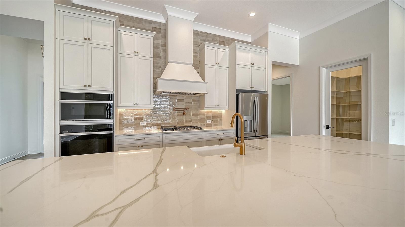 TIDELINE - Residential