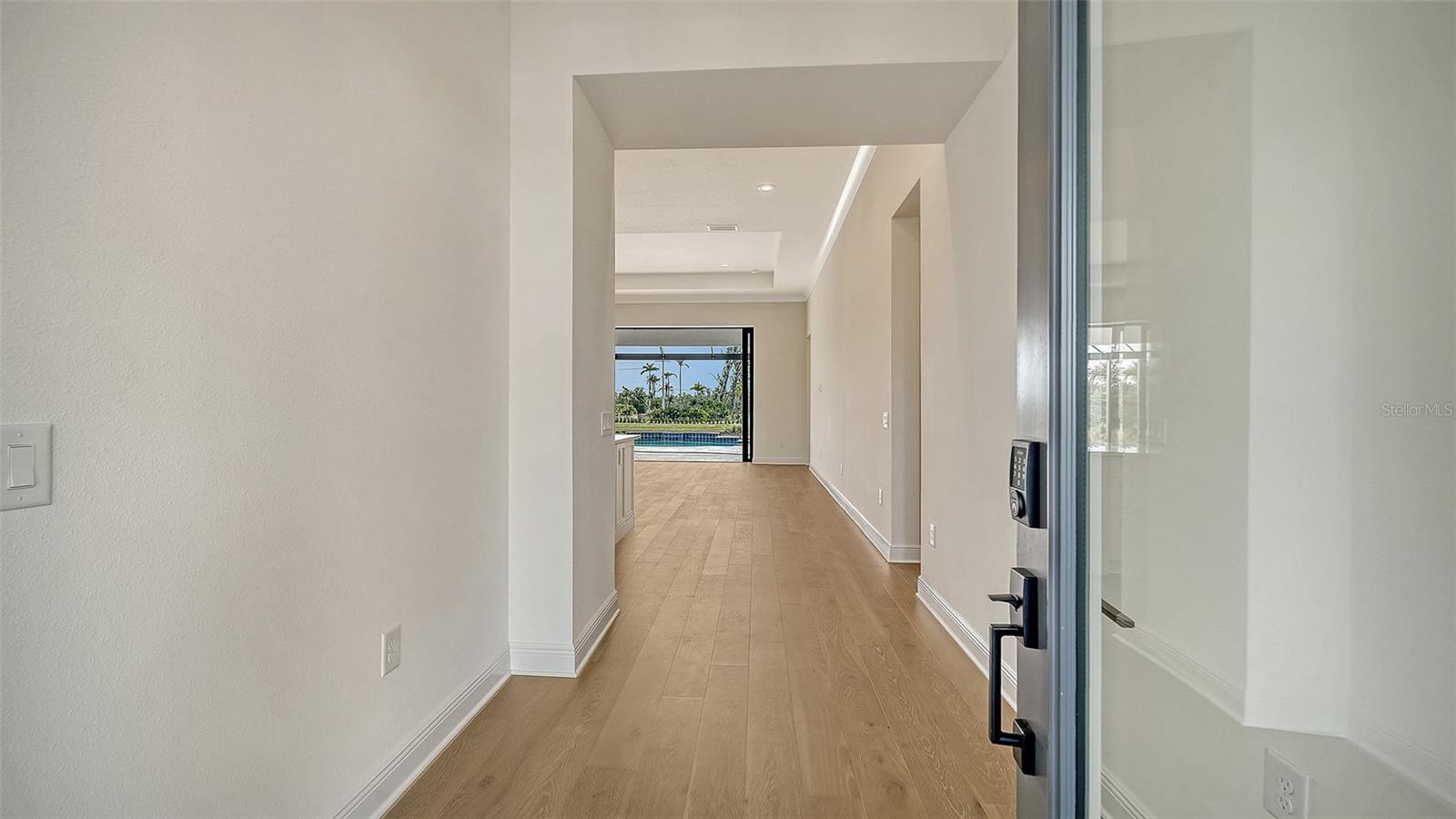 TIDELINE - Residential