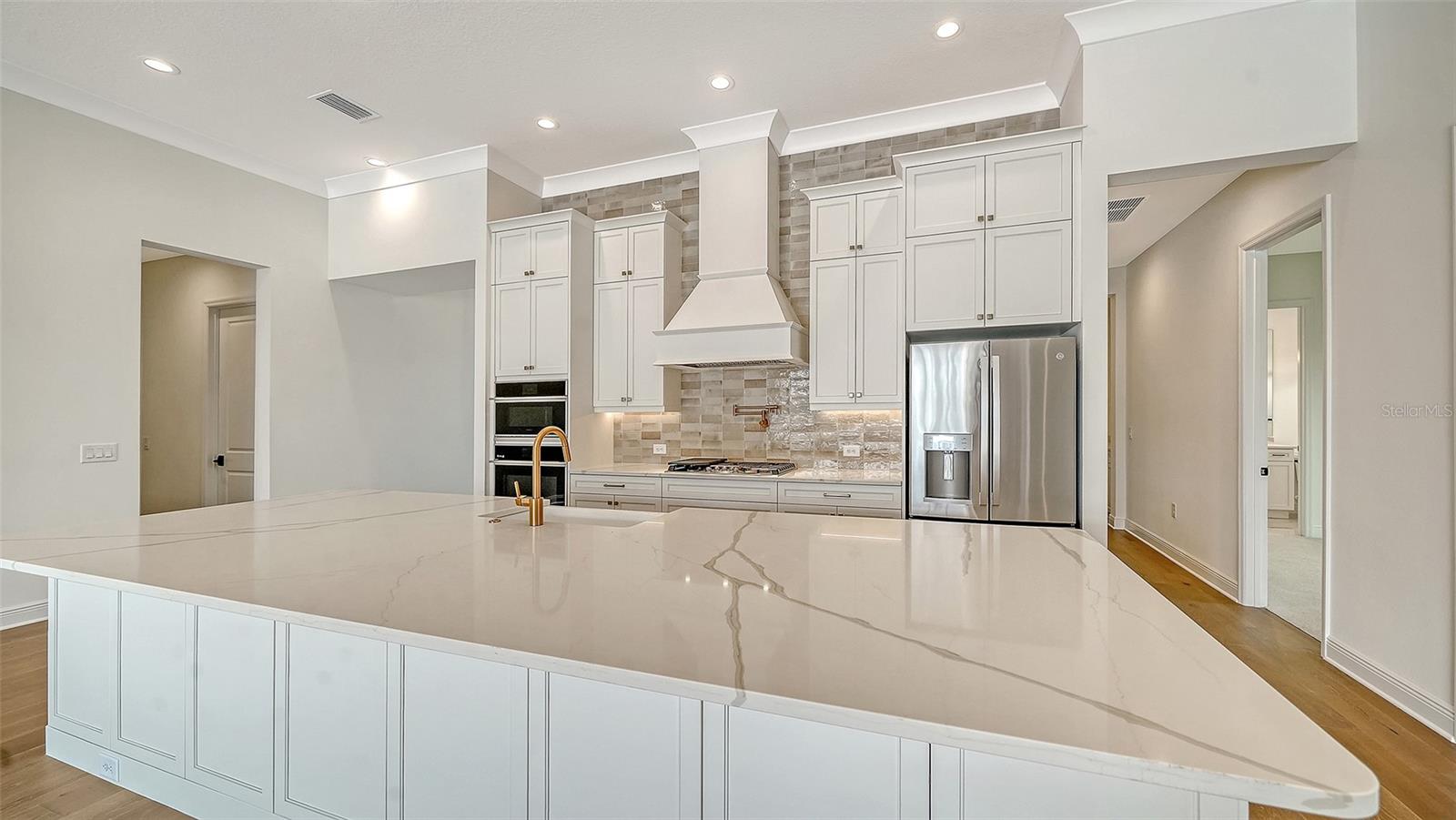 TIDELINE - Residential