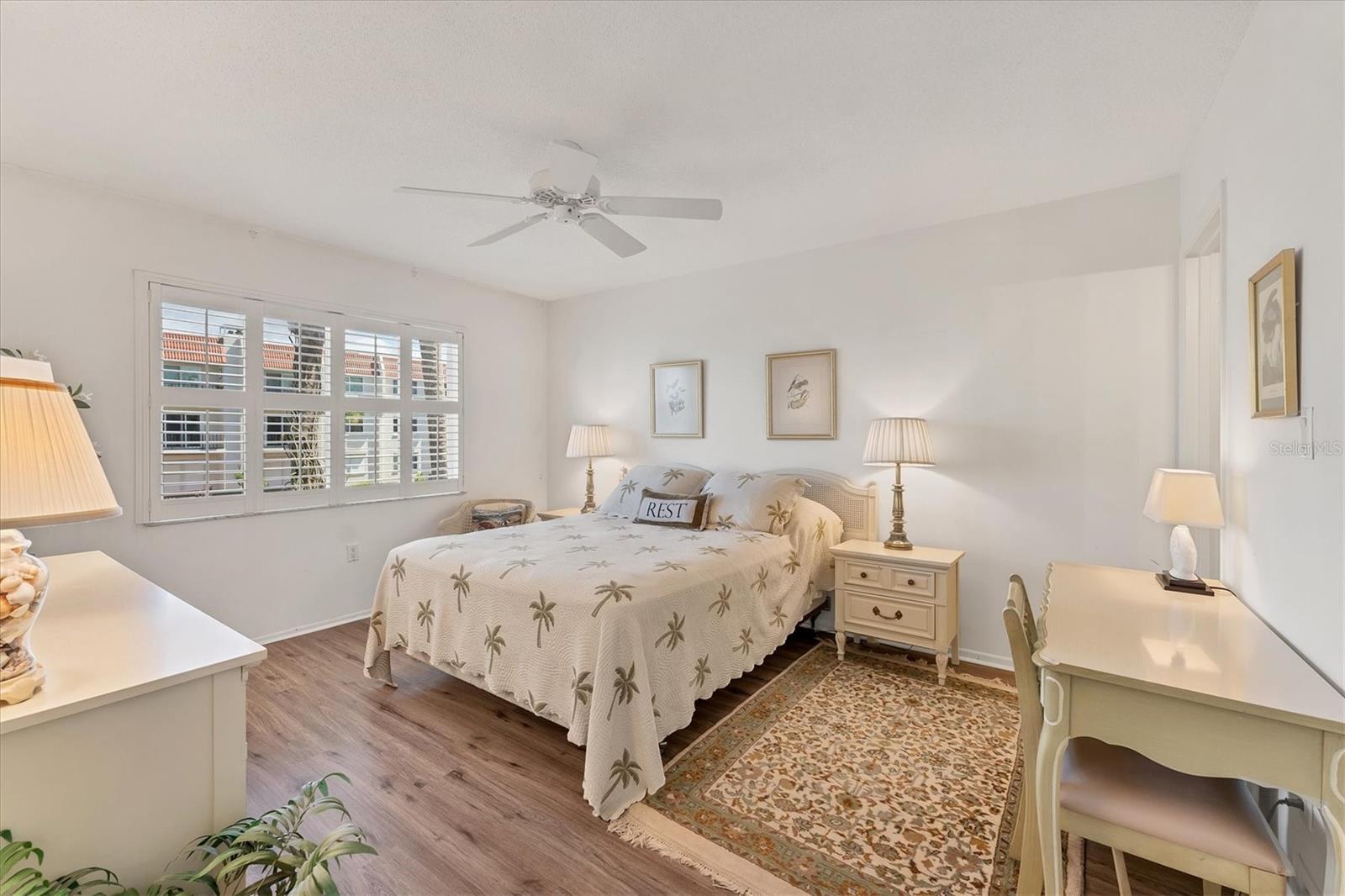 BELLA COSTA II - Residential