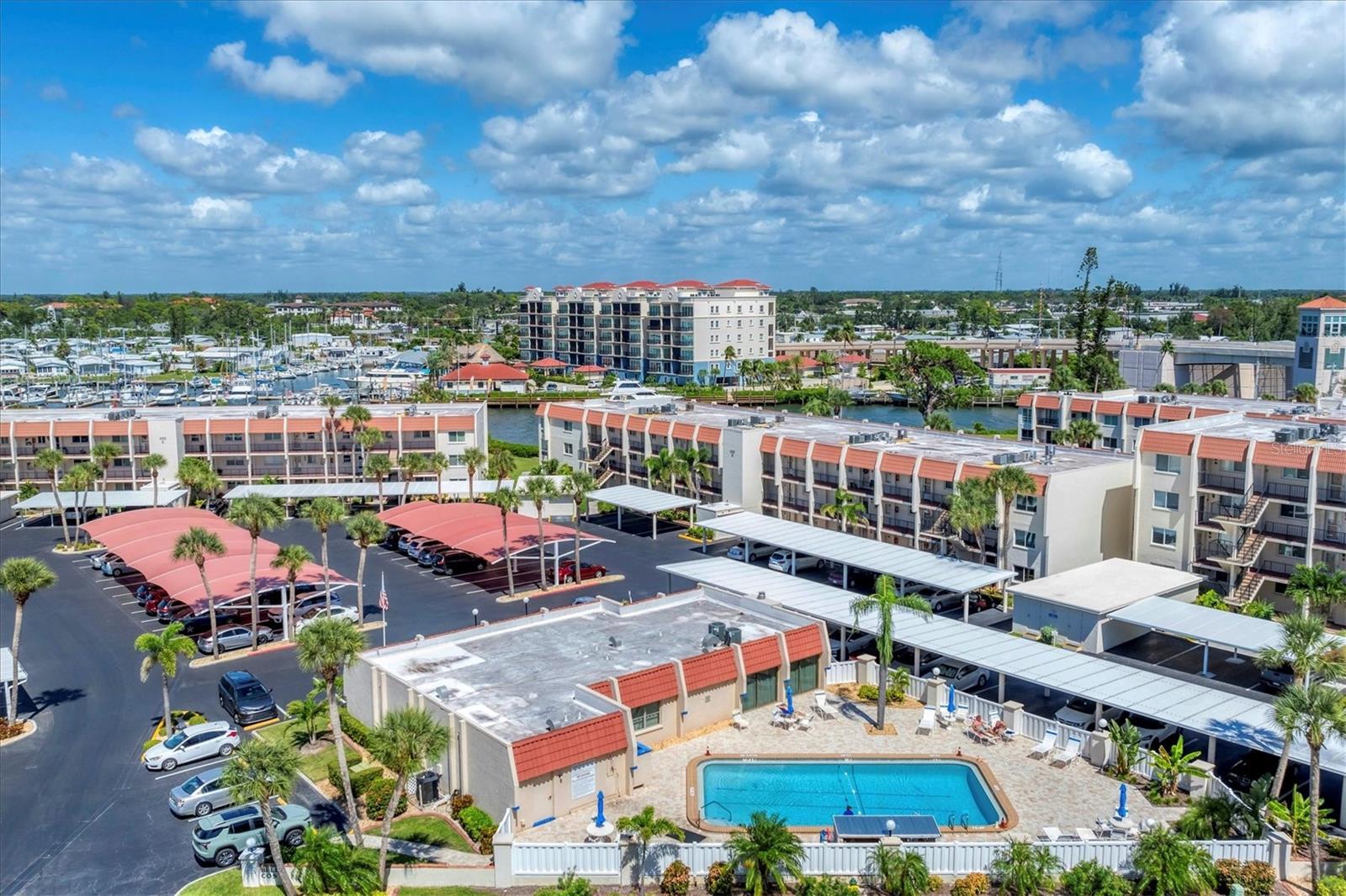 BELLA COSTA II - Residential