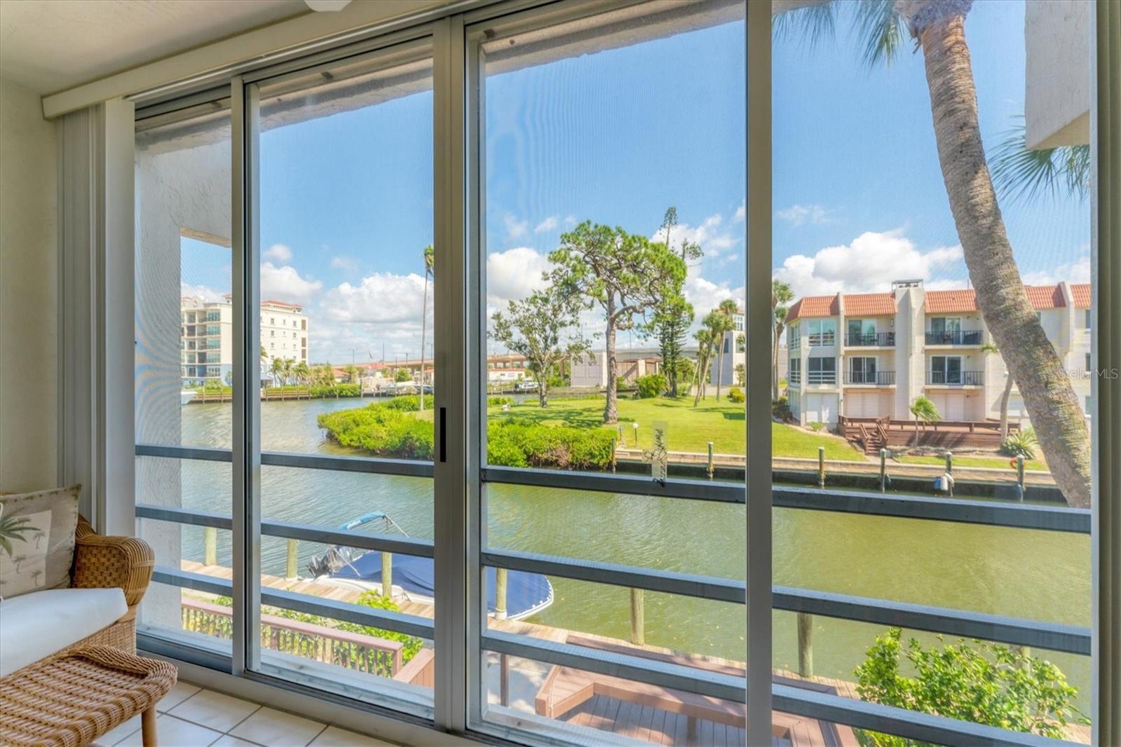 BELLA COSTA II - Residential