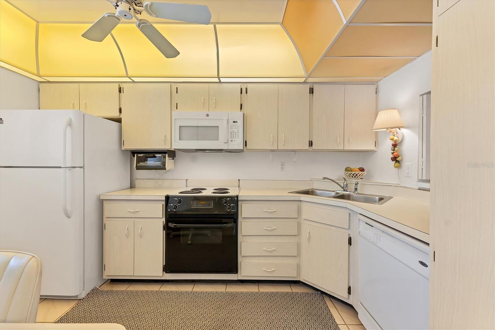 BELLA COSTA II - Residential