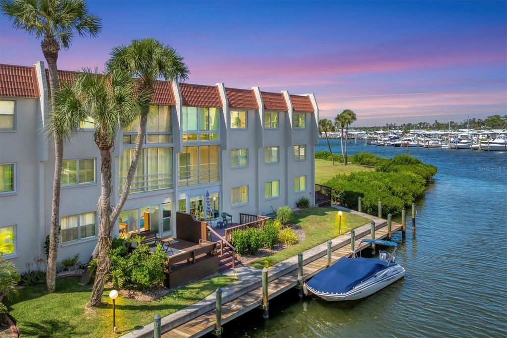 Photo of 240 Santa Maria Street #224, Venice, FL 34285 (MLS # A4666392)
