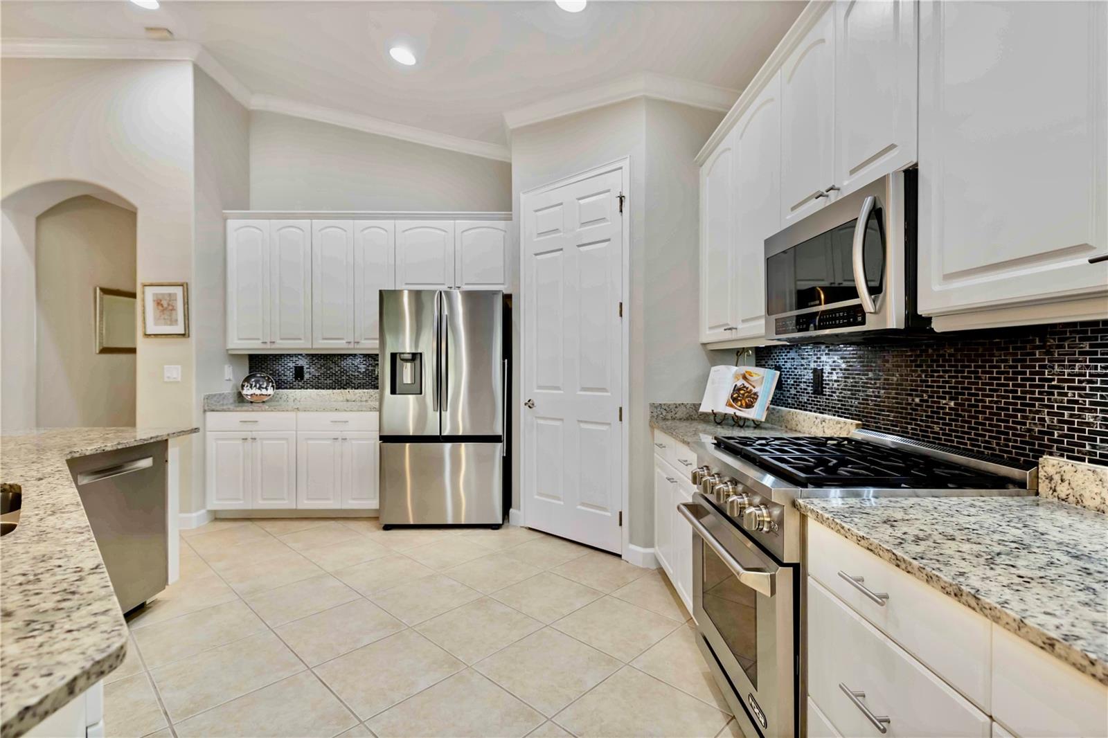 VENETIAN GOLF & RIVER CLUB - Residential