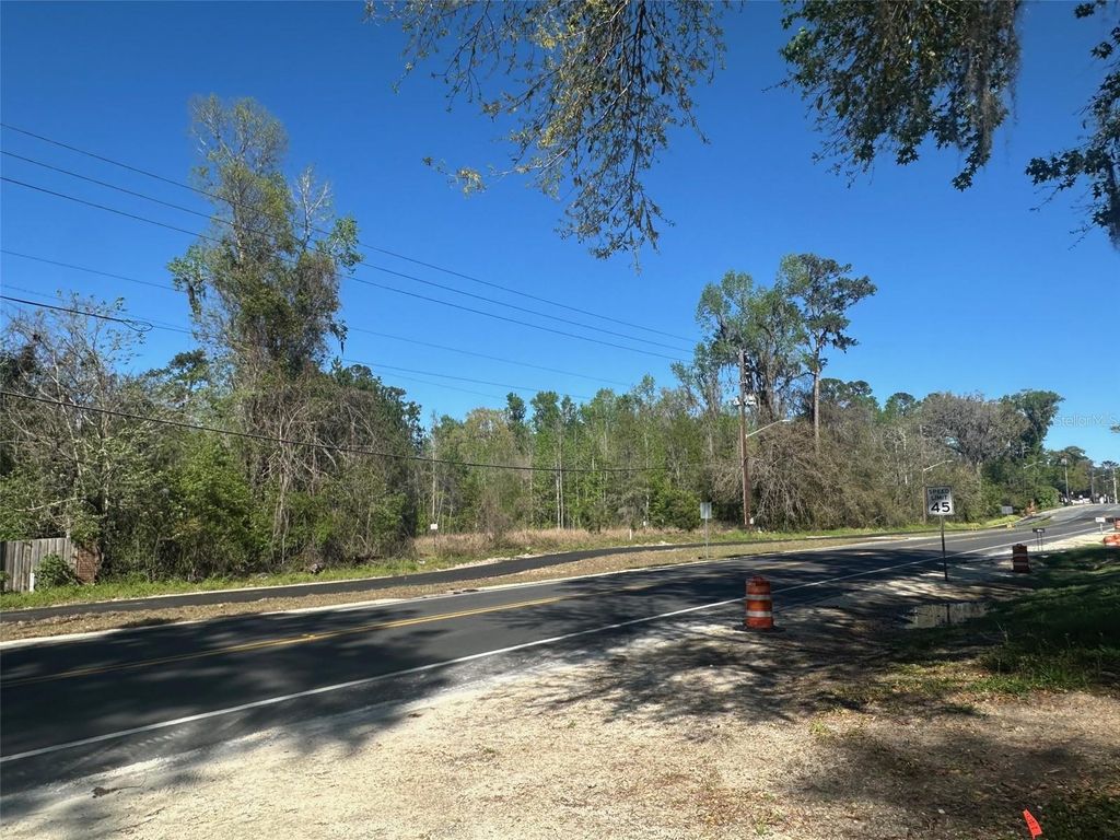 Photo of 5810 NW 23rd Avenue, Gainesville, FL 32606 (MLS # GC529574)