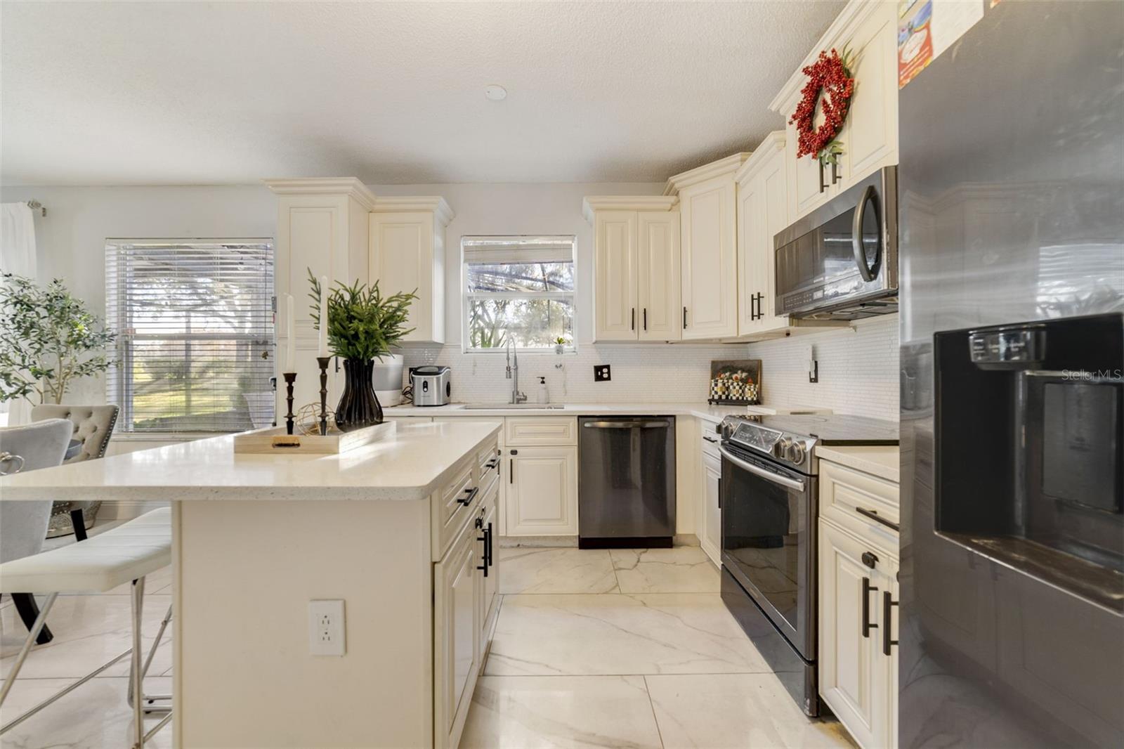 STONEYBROOK - Residential