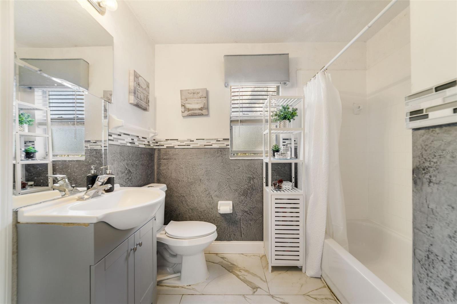 STONEYBROOK - Residential