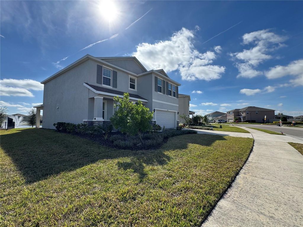 Photo of 17710 Cantarina Cove, Bradenton, FL 34211 (MLS # O6365727)